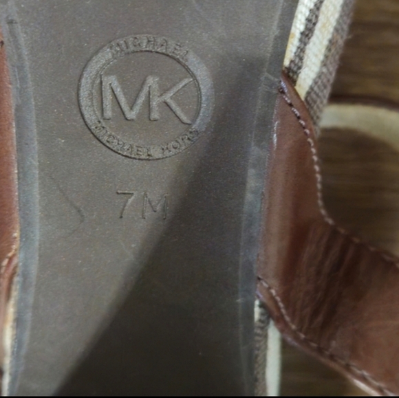 MICHAEL Michael Kors Woman's Sandals Platform Sz 7 - Picture 11 of 12